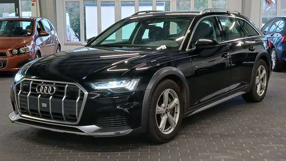 Pogled sprijeda lijevo