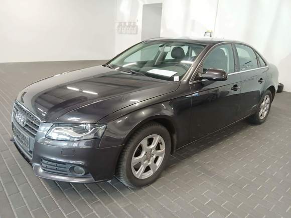 Pogled sprijeda lijevo