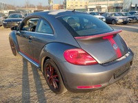 Vaade tagant vasakult