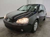 Pogled sprijeda lijevo