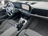 Вид на салон