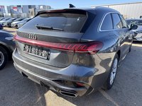 Pogled od pozadi desno