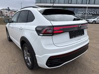 Pogled od pozadi levo