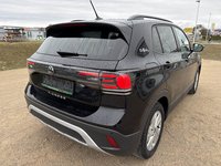 Pogled od pozadi desno