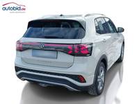 Pogled od pozadi desno