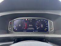 Pogled na kombinovani instrument