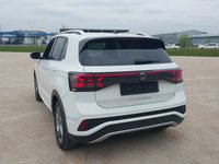 Widok z tyłu po stronie lewej