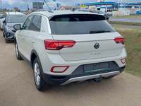 Pogled od pozadi levo