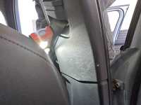 További képek a karosszériáról