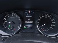 Pogled na kombinovani instrument