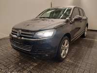 Pogled od napred levo