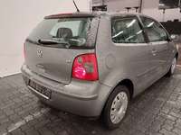 Pogled od pozadi desno