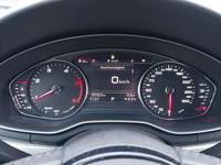 Pogled na kombinovani instrument