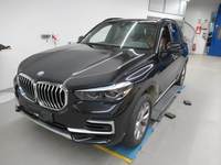 Vista delantera izquierda