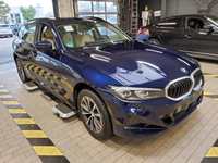 Pogled desno spredaj