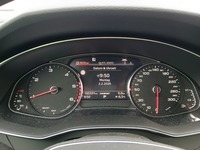 Pogled na kombinovani instrument