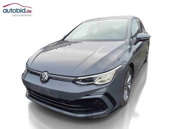 Pogled sprijeda lijevo