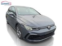 Pogled sprijeda desno