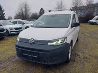 Pogled od napred levo