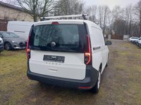 Pogled od pozadi desno