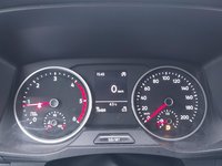 Pogled na kombinovani instrument