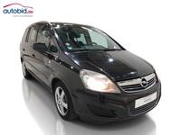 Pogled desno spredaj