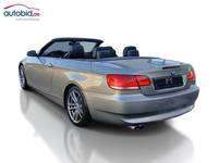 Pogled od pozadi levo