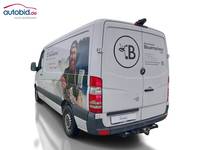 Pogled od pozadi levo