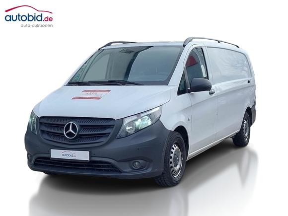 Pogled od napred levo