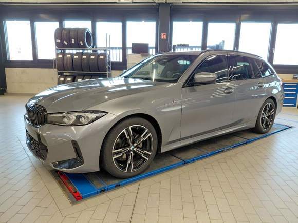 Pogled sprijeda lijevo