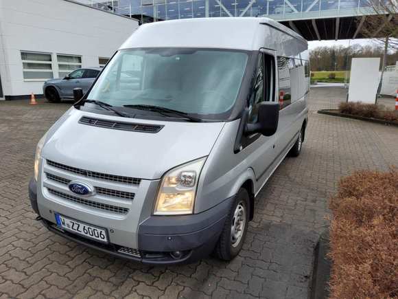 Náhled zpředu zleva