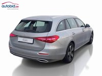 Pogled od pozadi desno