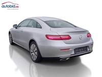 Vista trasera izquierda