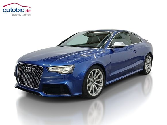 Pogled od napred levo