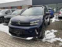 Pogled od napred levo