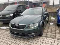 Pogled od napred levo