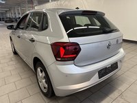 Вид сзади слева