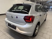 Вид сзади справа