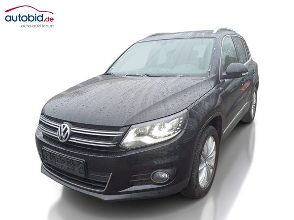 Pogled sprijeda lijevo