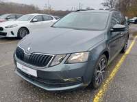 Pogled od napred levo