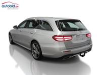 Pogled od pozadi levo