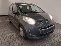 Pogled od napred  desno