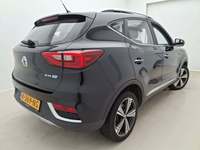 Pogled od pozadi desno