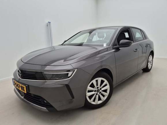 Pogled od napred levo