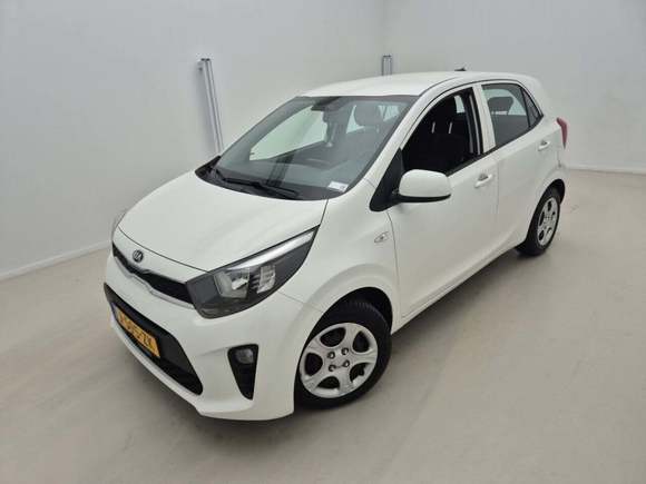 Pogled od napred levo