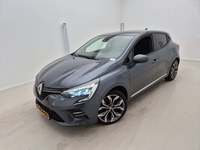 Pogled od napred levo