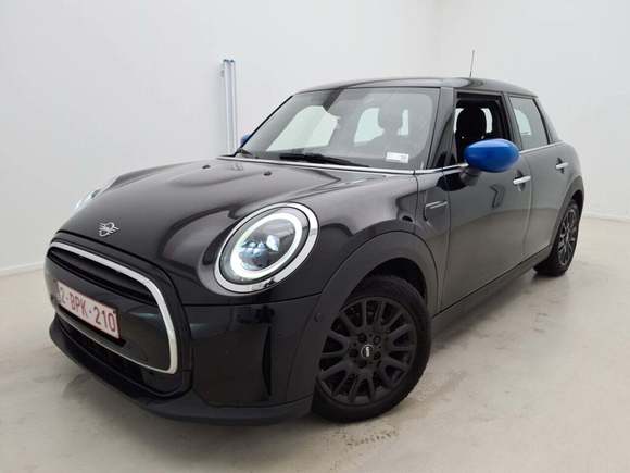 Pogled od napred levo