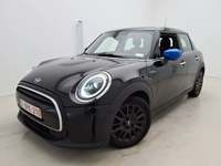 Pogled od napred levo