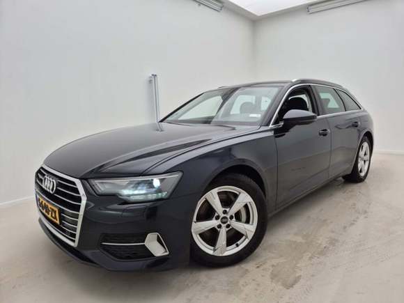 Pogled od napred levo