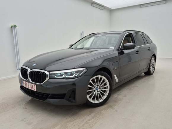 Pogled od napred levo